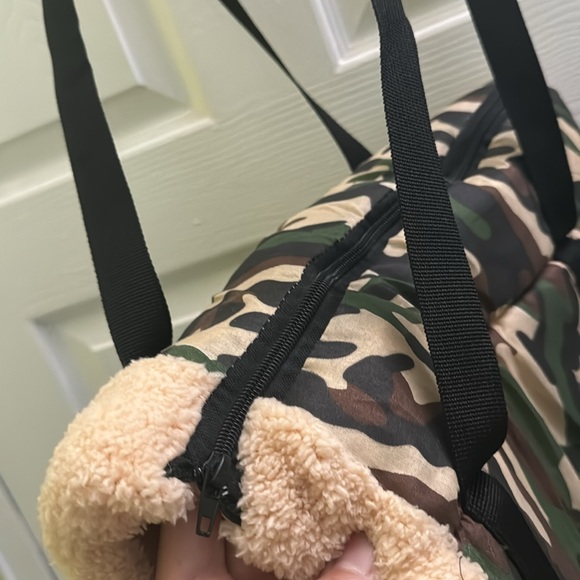 Packable Pet Carrier Plush Bag for small dogs/cats size Medium - Picture 4 of 8